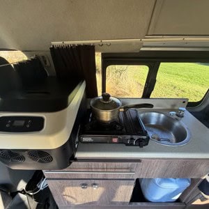 RRR Compact – 2 Berth NZ Interior Kitchen Stovetop Sink RRR Compact – 2 Berth NZ Interior Kitchen Stovetop Sink