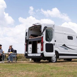 Mighty HiLite Campervan – 2 Berth NZ Exterior Rear Door Open Mighty HiLite Campervan – 2 Berth NZ Exterior Rear Door Open