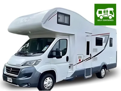 RCC SH Motorhome – 4 Berth RCC SH Motorhome – 4 Berth
