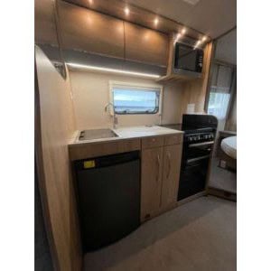 DNZ Island – 4 Berth NZ Interior Kitchen Sink Refrigerator DNZ Island – 4 Berth NZ Interior Kitchen Sink Refrigerator