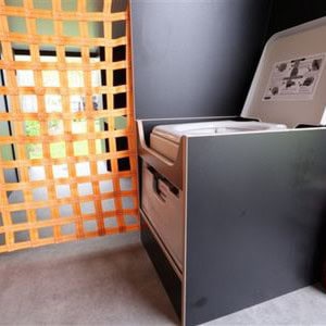 Apollo Endeavour Campervan – 4 Berth toilet