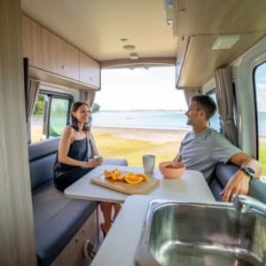 Britz Venturer Motorhome – 2 Berth Dinette