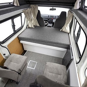 apollo-endeavor-campervan-4-berth-interior1