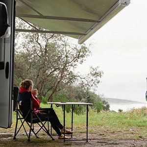 mighty-big-six-motorhome-6-berth-exterior1