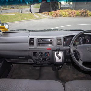Lucky Rover High Top Campervan 4 Berth – NZ Driver Dashboard