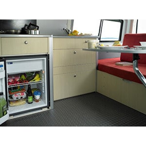 Kiwi Dart-2 Berth-fridge