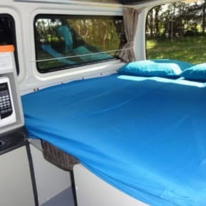 TA HiTop Campervan – 3 Berth Bed