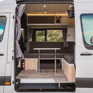 PH Motorhome – 2+1 Berth – NZ Dinette Table Seats