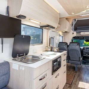 PH SAM Motorhome – 6 Berth – NZ Kitchen Stovetop Sink 2