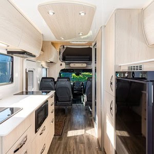 PH SAM Motorhome – 6 Berth – NZ Kitchen Stovetop Sink 3