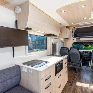 PH SAM Motorhome – 6 Berth – NZ Kitchen Stovetop Sink