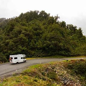 Britz Vista Motorhome – 6 Berth – travel
