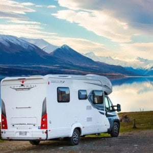 DNZ Deluxe Island Bed – 4 Berth Back View (2)