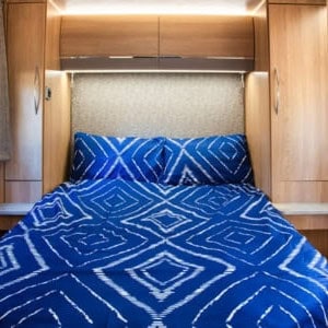 DNZ Deluxe Island Bed – 4 Berth Bed 2