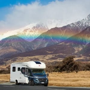 DNZ Deluxe Island Bed – 4 Berth Front View