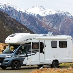 DNZ Deluxe Island Bed – 4 Berth Side View 2
