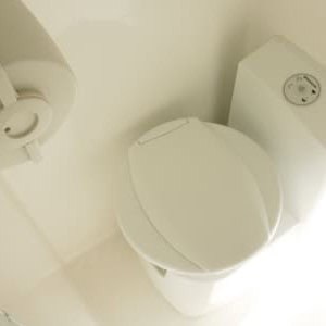 EC Motorhome – 2+1 Berth Bathroom