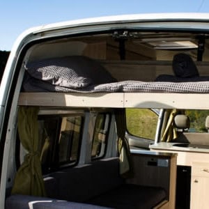 EC Motorhome – 2+1 Berth Bed 3