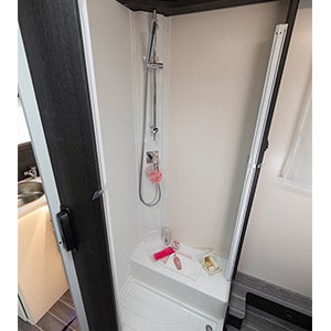 KWLJBA Motorhome – 5 Berth – shower