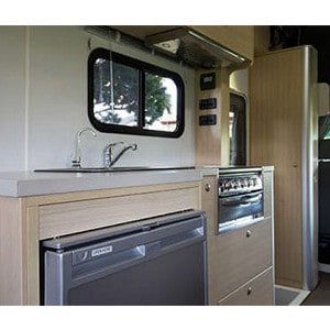 SC Campervan – 4 Berth – kitchen