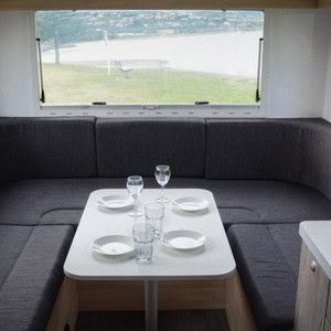 PH Max Campervan – 4 Berth – NZ Dinette Table Seats 3