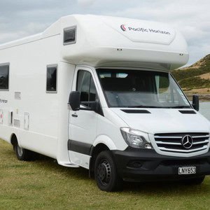 PH Max Campervan – 4 Berth – NZ Driver Side View 5
