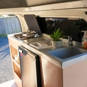 SUS Motorhome – 3 Berth Kitchen 2