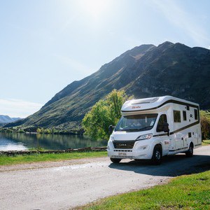 Britz Wanderer 4 Berth NZ Exterior Driver Side View 3