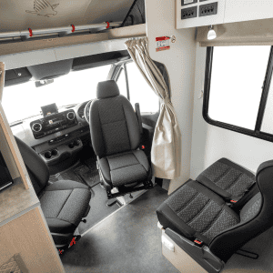 apollo-euro-quest-au-interior-chairs