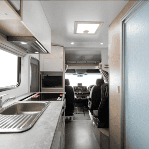 apollo-euro-quest-au-interior-view