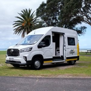 MD – 2_3 Berth Motorhome Side View