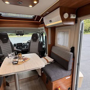 Britz Odyssey 4 Berth NZ Rear Island Bed Layout 14 Lounge