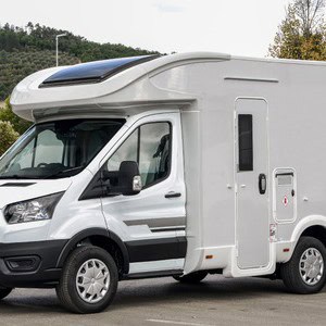 Britz Odyssey 4 Berth NZ Rear Transverse East West Bed Layout 02 East West Bed 2