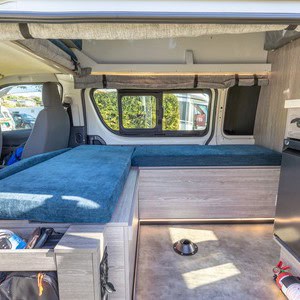 Happy 3ST Campervan 3 Berth – NZ Rear Double Bed