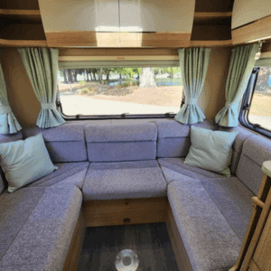 DNZ Deluxe Motorhome – 6 Berth – Interior 2