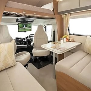 DNZ Deluxe S_T Motorhome – 6 Berth Interior