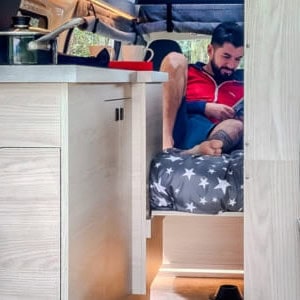 KO Cosy Cruiser – 2 Berth Interior 3 (2)
