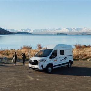 Apollo HiTop Campervan – 2 Berth