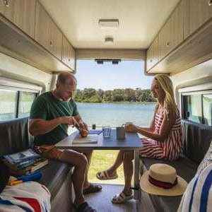 Britz HiTop Campervan – 2 Berth Dinette