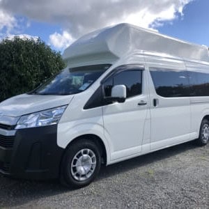 BANZ Toyota Hiace Gen6 GRANDE – 2 Berth Side View