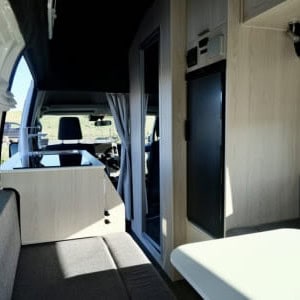 Kiwi Hitop ST – 2 Berth – Interior 1