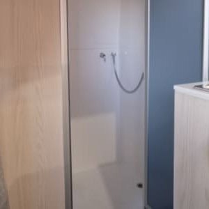 Kiwi Hitop ST – 2 Berth Bathroom 2