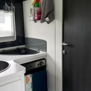 RCC DX Motorhome – 4 Berth Kitchen