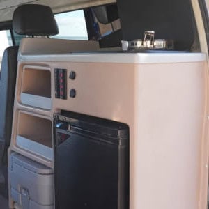 SC Roama – 4 Berth Kitchen