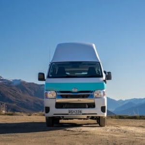 PF High Top Deluxe – 3 Berth Front View