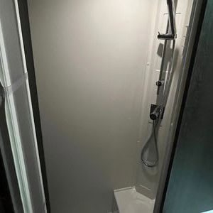 RCC 3DD – 6 Berth Shower