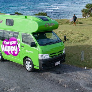 Jucy Chilld Sunseeker 4 Berth NZ Exterior Driver Side View 4