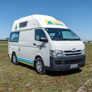 Lucky Roadie Plus – 3 Berth – NZ Driver Side View 3