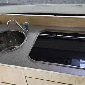 Lucky Roadie Plus – 3 Berth – NZ Kitchen Sink Stovetop
