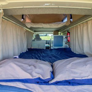 Lucky Roadie Plus – 3 Berth – NZ Rear Queen Bed